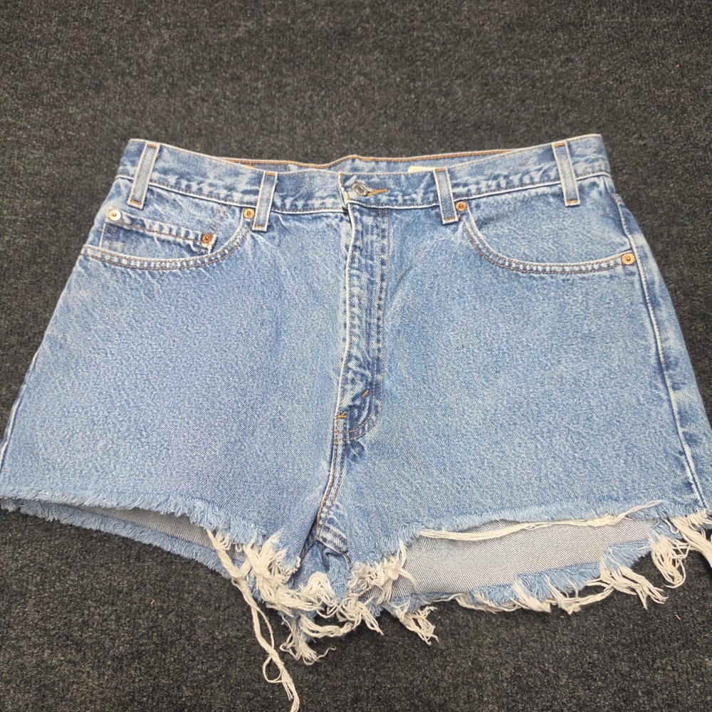 Vintage Levis 505 Cut Off Denim Shorts Light Wash W36 High Waisted Frayed Hem
